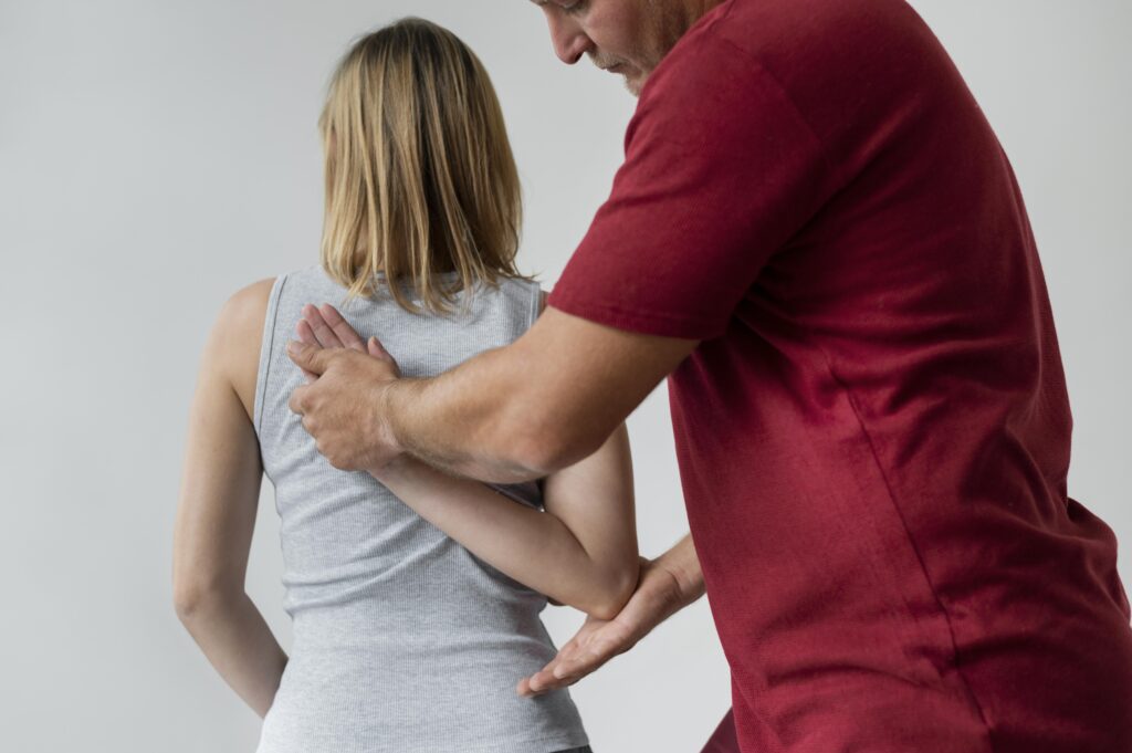 Back Pain treatment in Lucknow